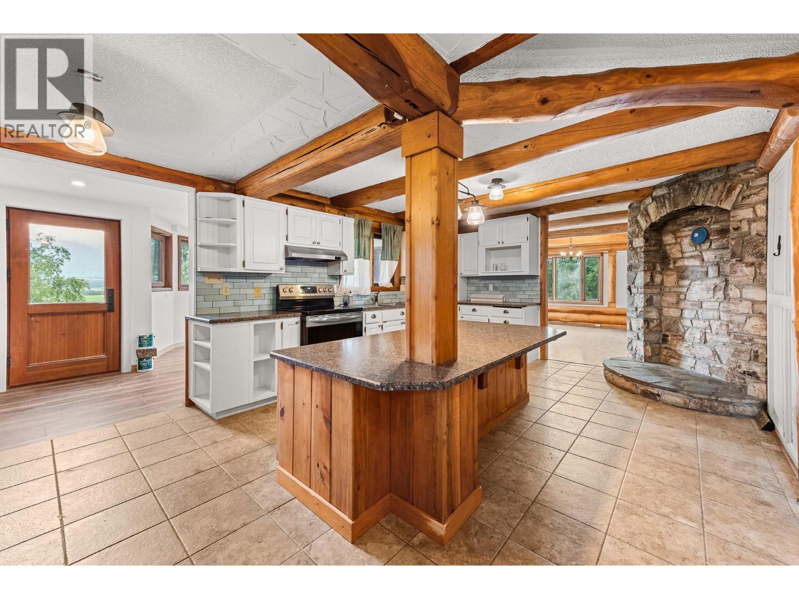 1084 Simmons Road, Creston, British Columbia  V0B 1G7 - Photo 3 - 10393070