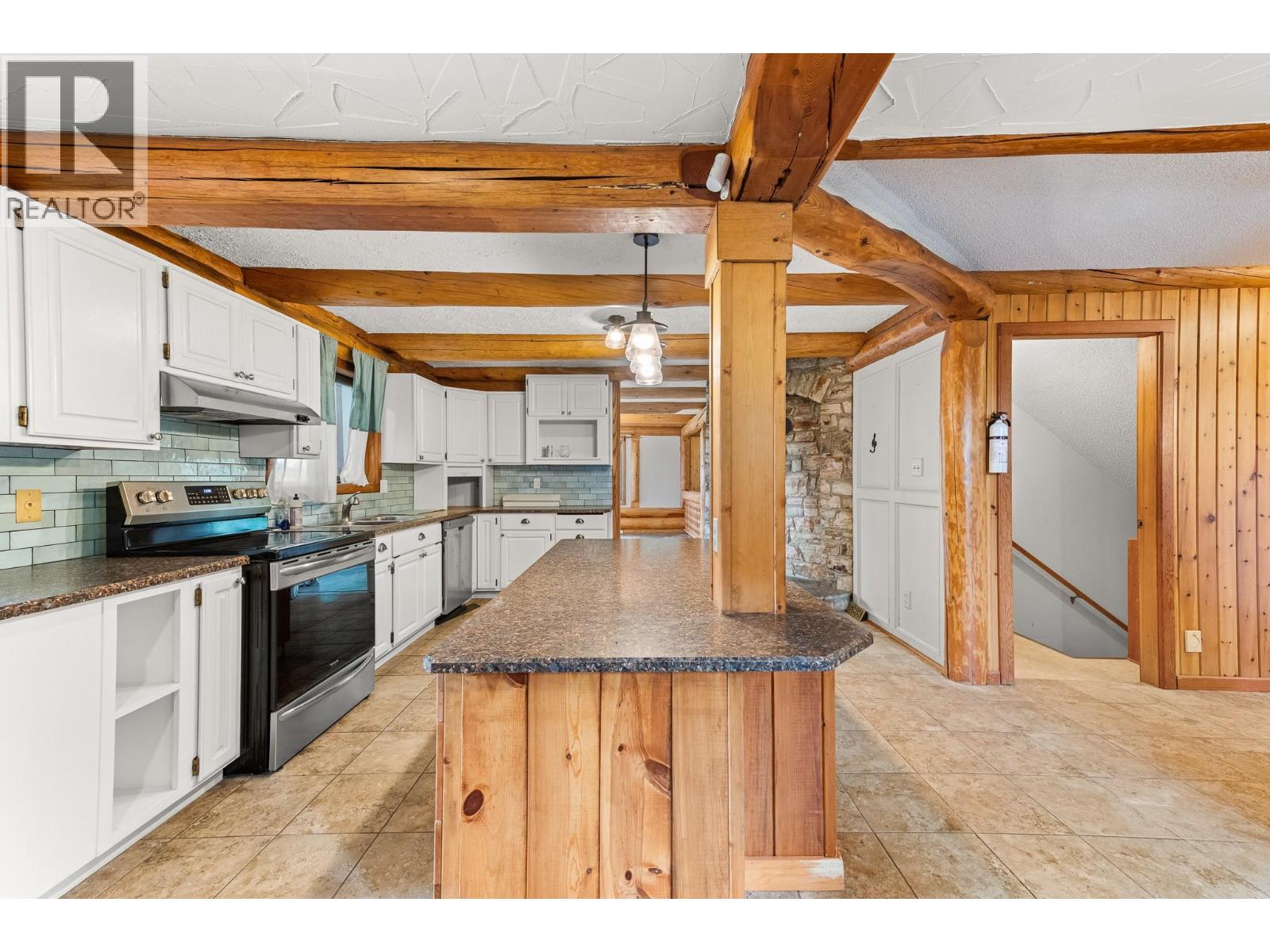 1084 Simmons Road, Creston, British Columbia  V0B 1G7 - Photo 5 - 10393070
