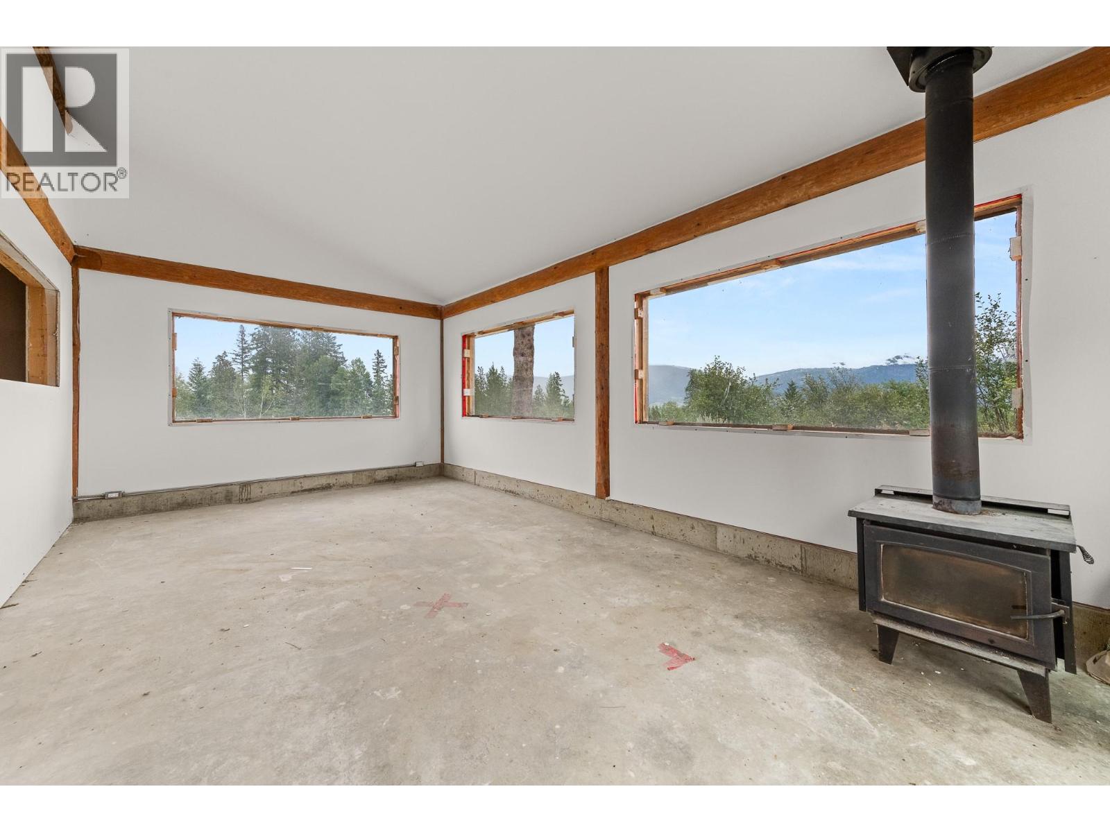 1084 Simmons Road, Creston, British Columbia  V0B 1G7 - Photo 51 - 10393070