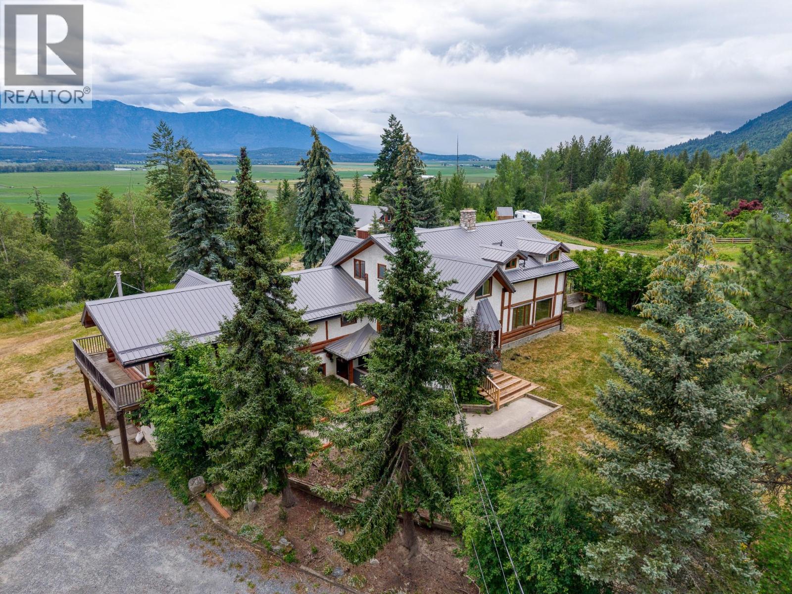1084 Simmons Road, Creston, British Columbia  V0B 1G7 - Photo 71 - 10393070
