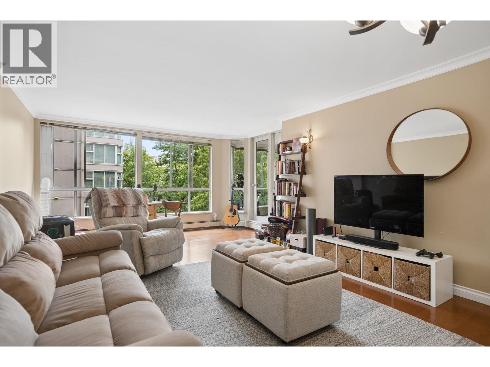511 518 Moberly Road, Vancouver, British Columbia  V5Z 4G3 - Photo 2 - R3141484