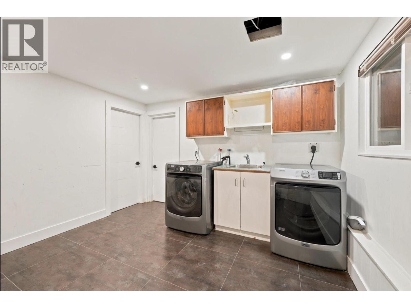 1707 Dempsey Road, North Vancouver, British Columbia  V7K 1T2 - Photo 9 - R3141424