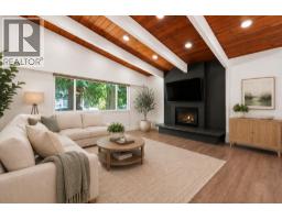 1707 DEMPSEY ROAD, North Vancouver, British Columbia