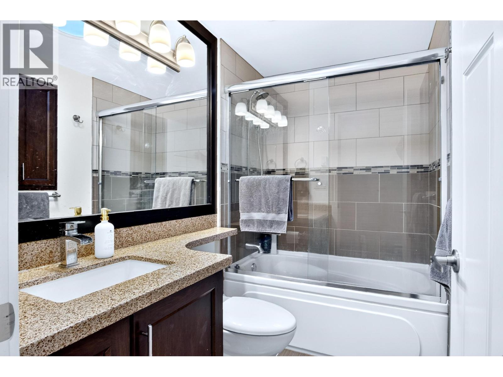 369 Mundy Street, Coquitlam, British Columbia  V3K 5M7 - Photo 15 - R3141518