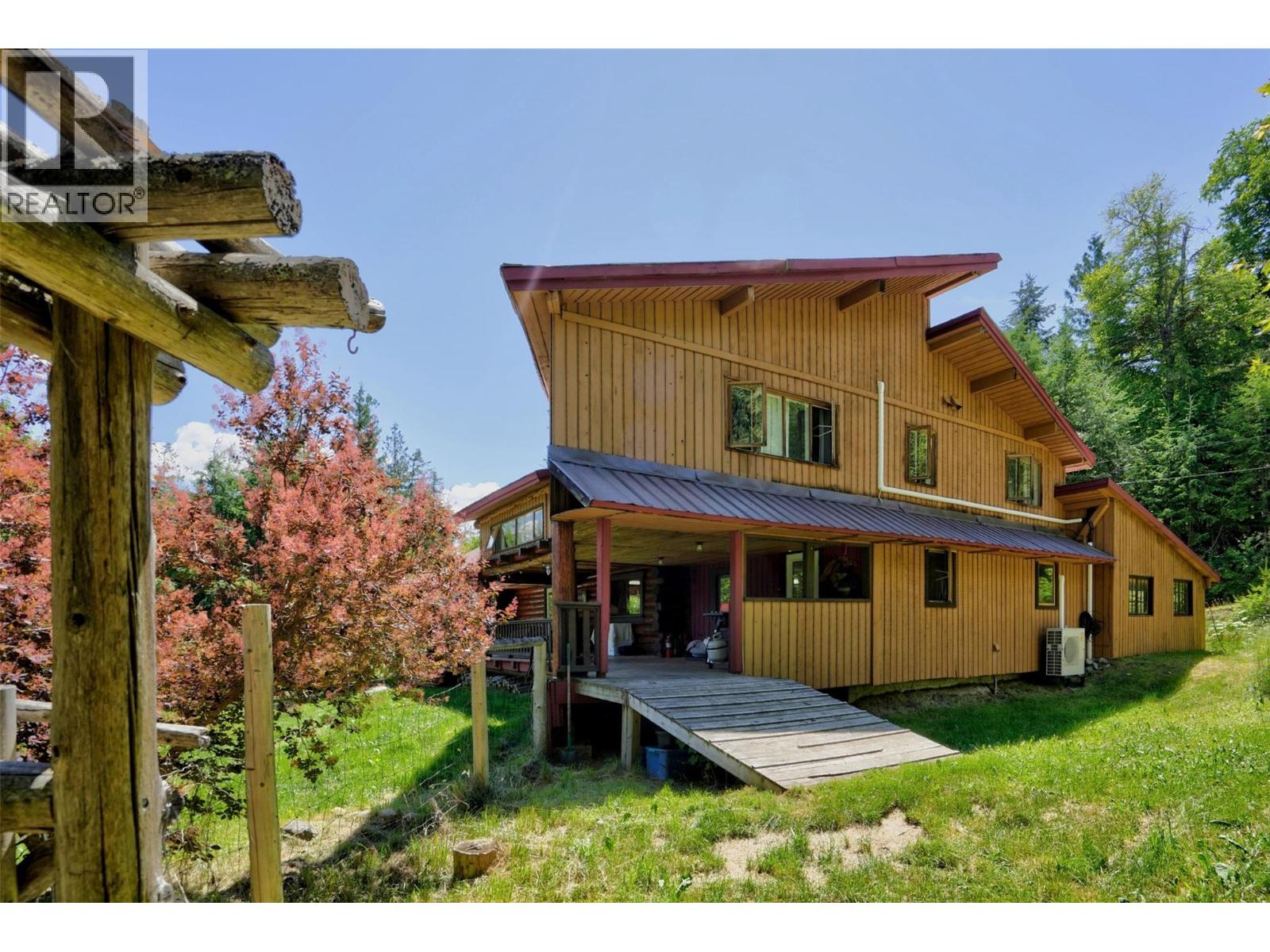 9413 Shutty Bench Road, Kaslo, British Columbia  V0G 1M0 - Photo 6 - 10392229