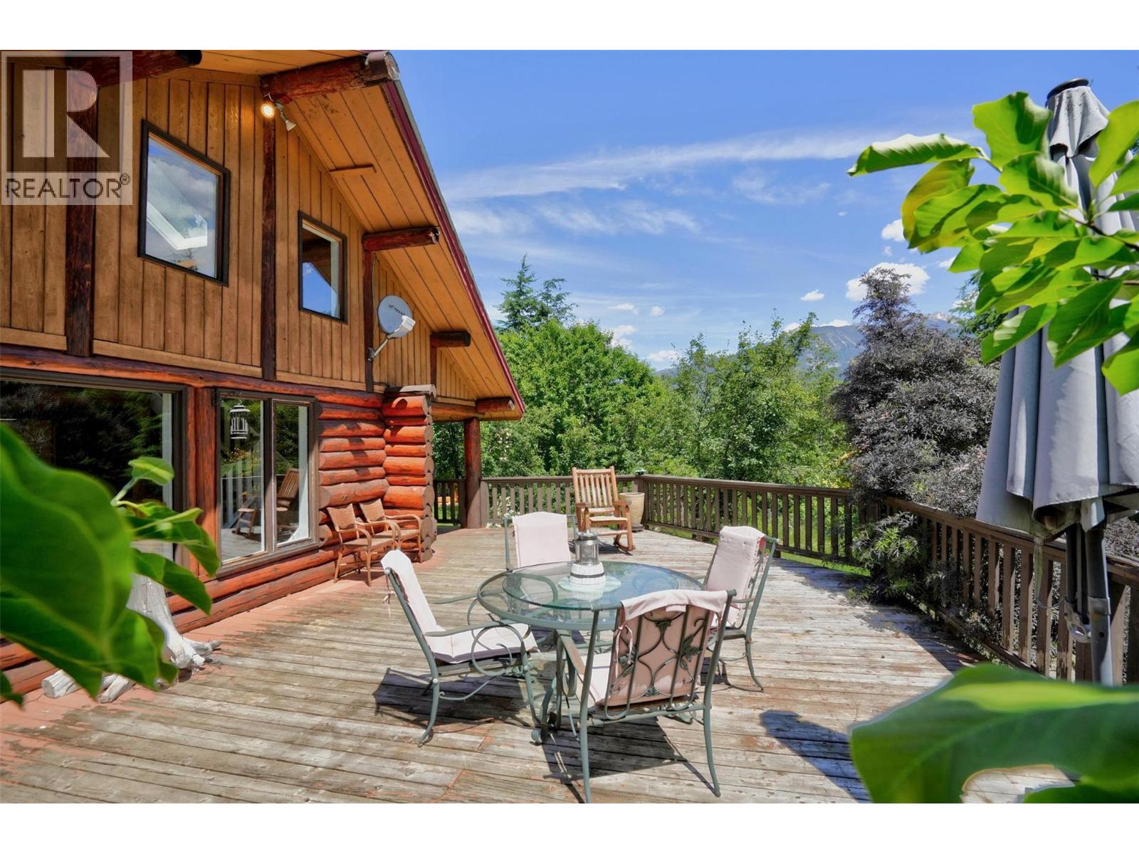 9413 Shutty Bench Road, Kaslo, British Columbia  V0G 1M0 - Photo 12 - 10392229