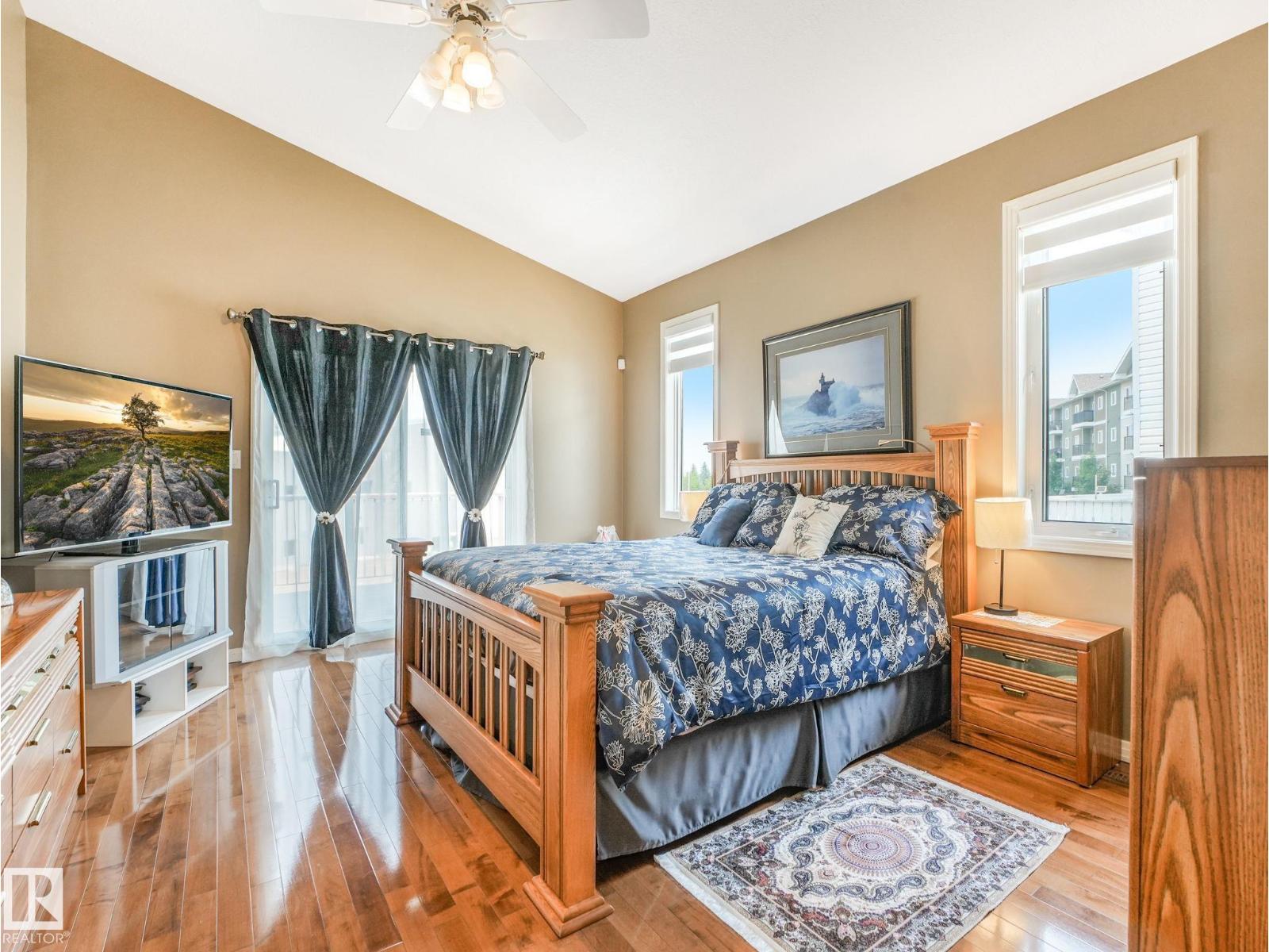 1058 James Cr NW, Edmonton, Alberta  T6L 6P6 - Photo 22 - E4496439