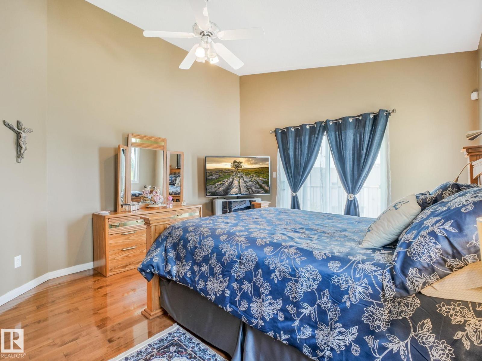 1058 James Cr NW, Edmonton, Alberta  T6L 6P6 - Photo 23 - E4496439