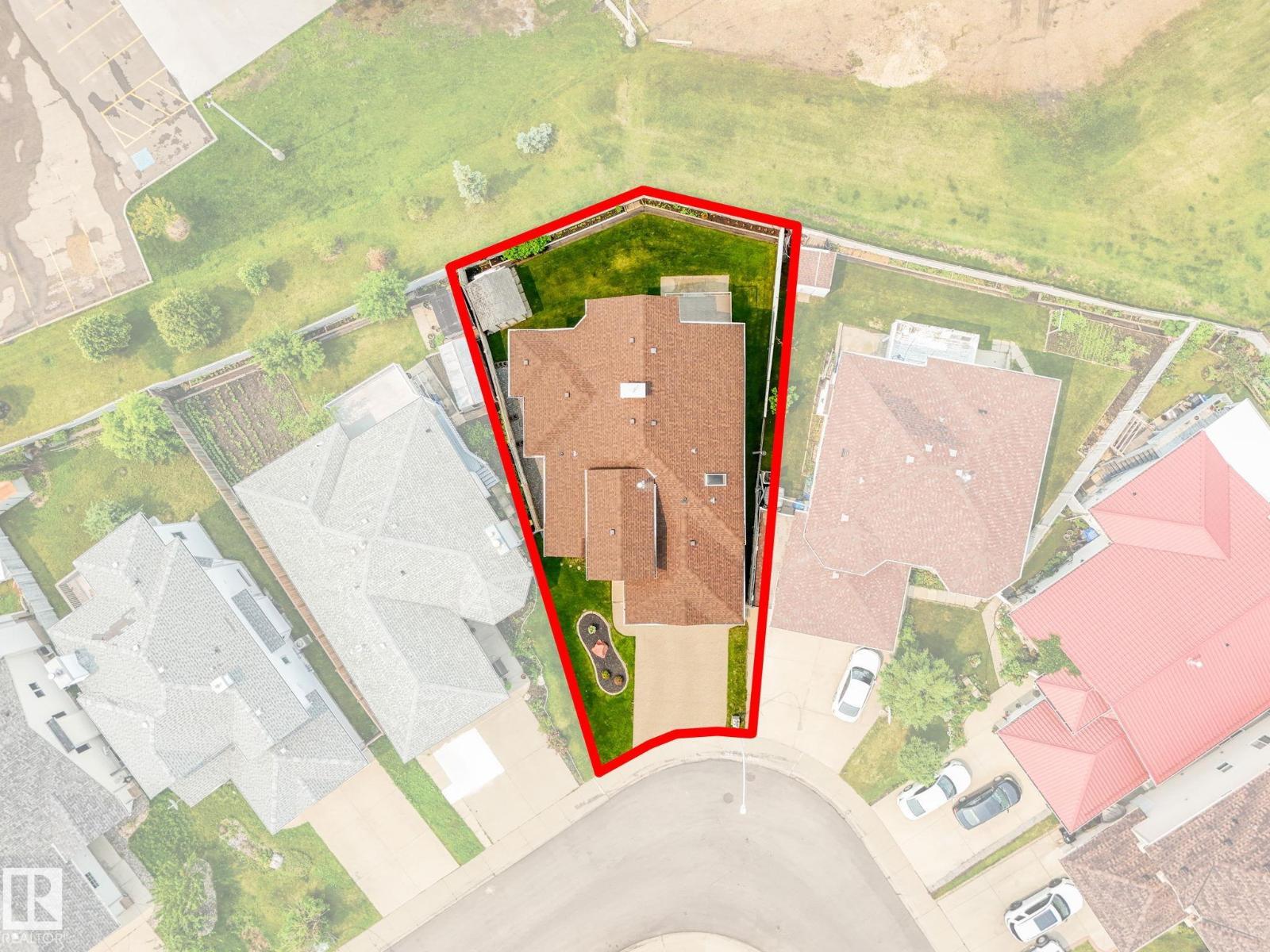 1058 James Cr NW, Edmonton, Alberta  T6L 6P6 - Photo 57 - E4496439