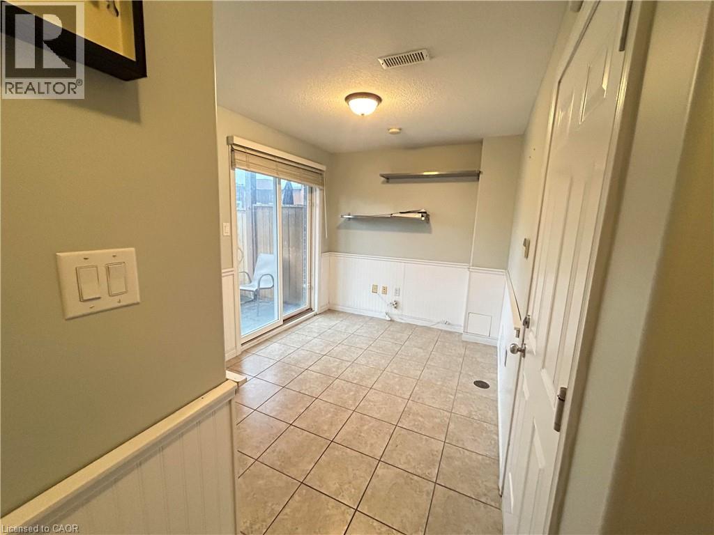 25 Viking Drive Unit# 44, Binbrook, Ontario  L0R 1C0 - Photo 17 - 40843729