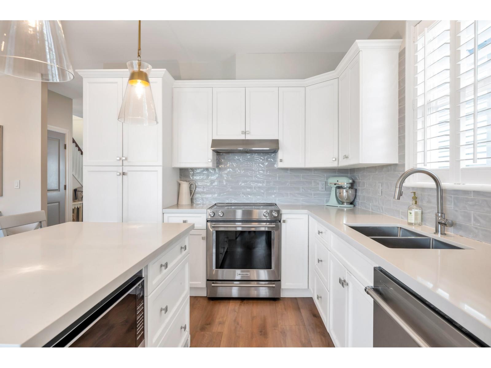 6748 193 Street, Surrey, British Columbia  V4N 0B8 - Photo 12 - R3141508