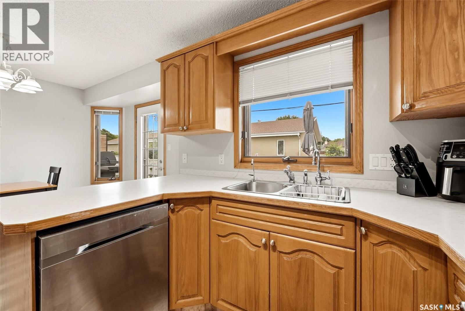 105 Courtside Crescent, Pilot Butte, Saskatchewan S0G 3Z0 - Photo 10 - SK041083