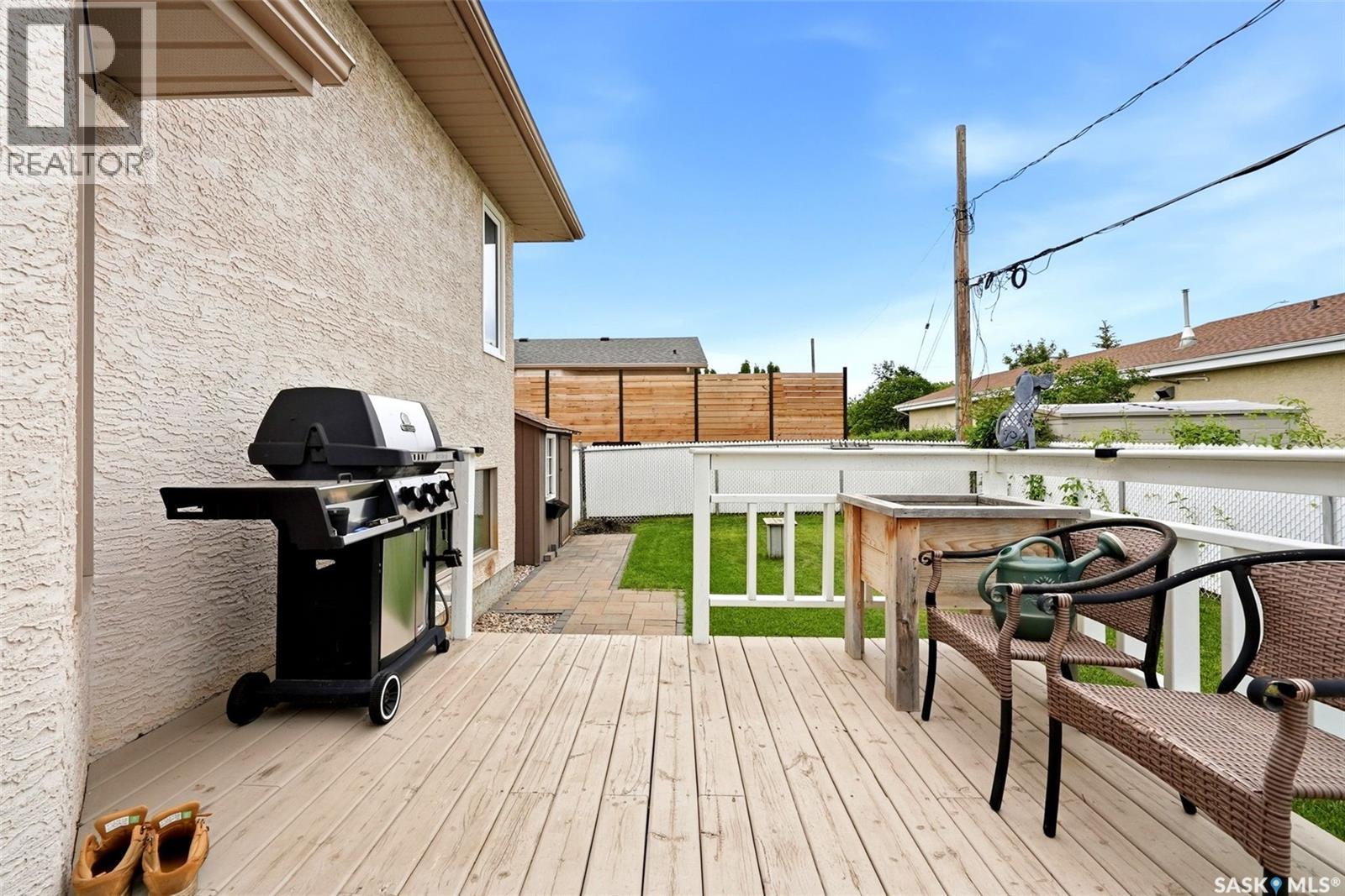 105 Courtside Crescent, Pilot Butte, Saskatchewan S0G 3Z0 - Photo 34 - SK041083