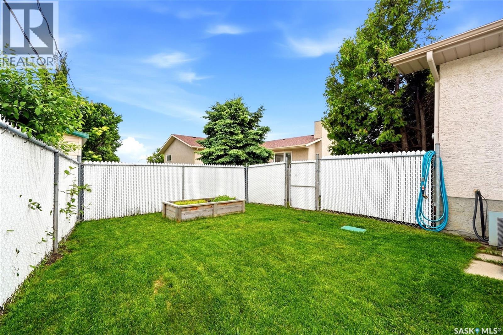 105 Courtside Crescent, Pilot Butte, Saskatchewan S0G 3Z0 - Photo 37 - SK041083