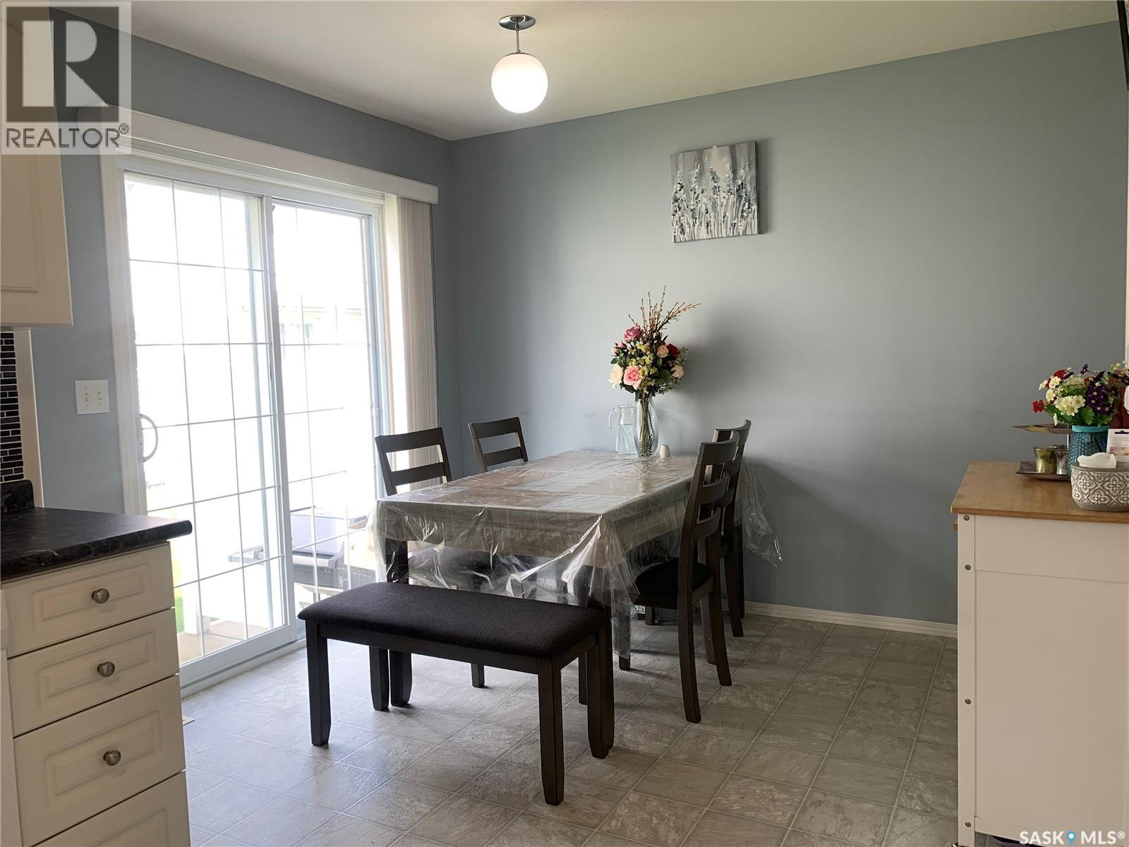 33 135 Pawlychenko Lane, Saskatoon, Saskatchewan  S7V 1K2 - Photo 4 - SK041146