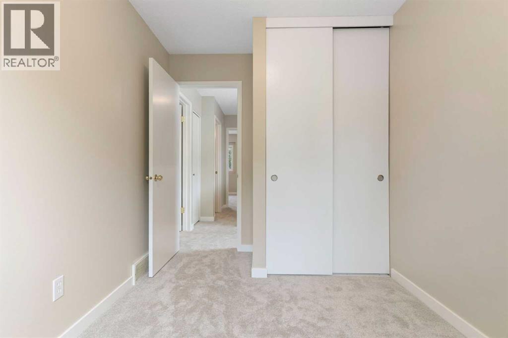 82 Coventry Lane Ne, Calgary, Alberta  T3K 4G4 - Photo 32 - A2324998