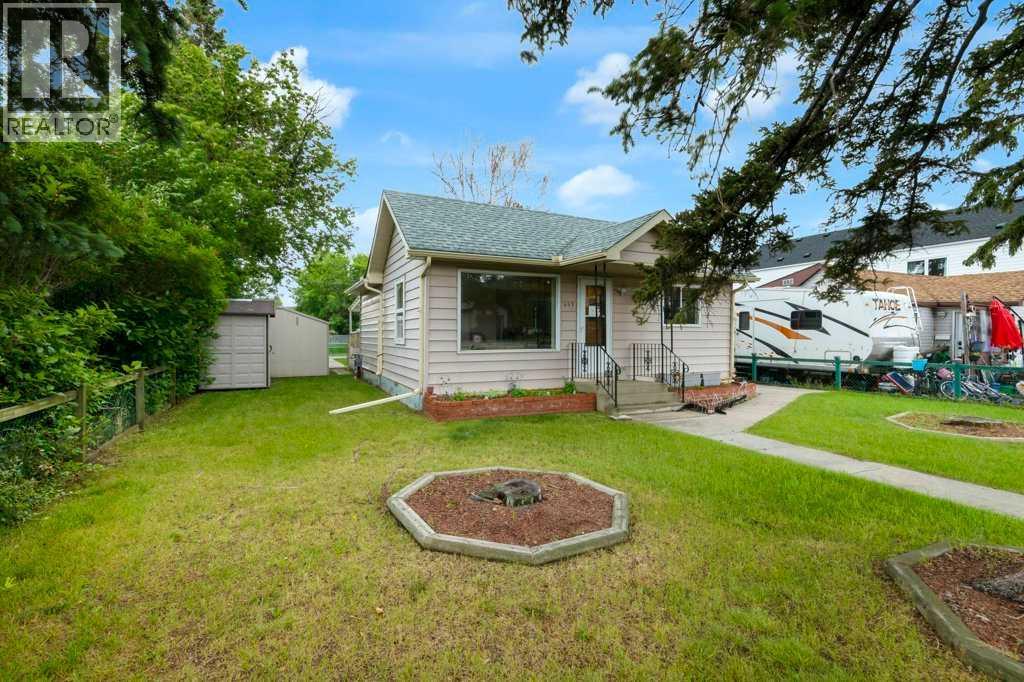 309 4 Avenue, Strathmore, Alberta  T1P 1B4 - Photo 23 - A2323951
