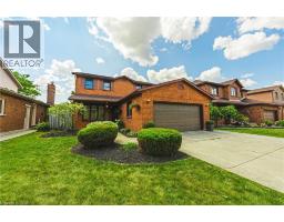 39 PARKWOOD Crescent, Hamilton, Ontario