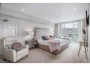 1152 Sunset Drive Unit# 1601, Kelowna, BC V1Y 9R7