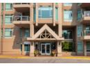1152 Sunset Drive Unit# 1601, Kelowna, BC V1Y 9R7