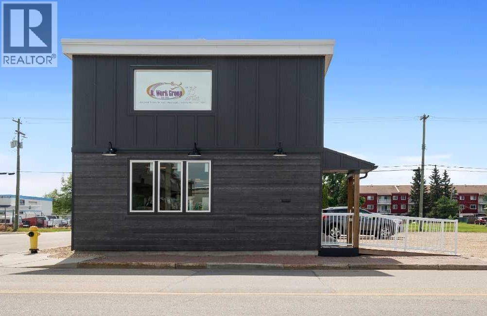 9801 97 Avenue, Grande Prairie, Alberta