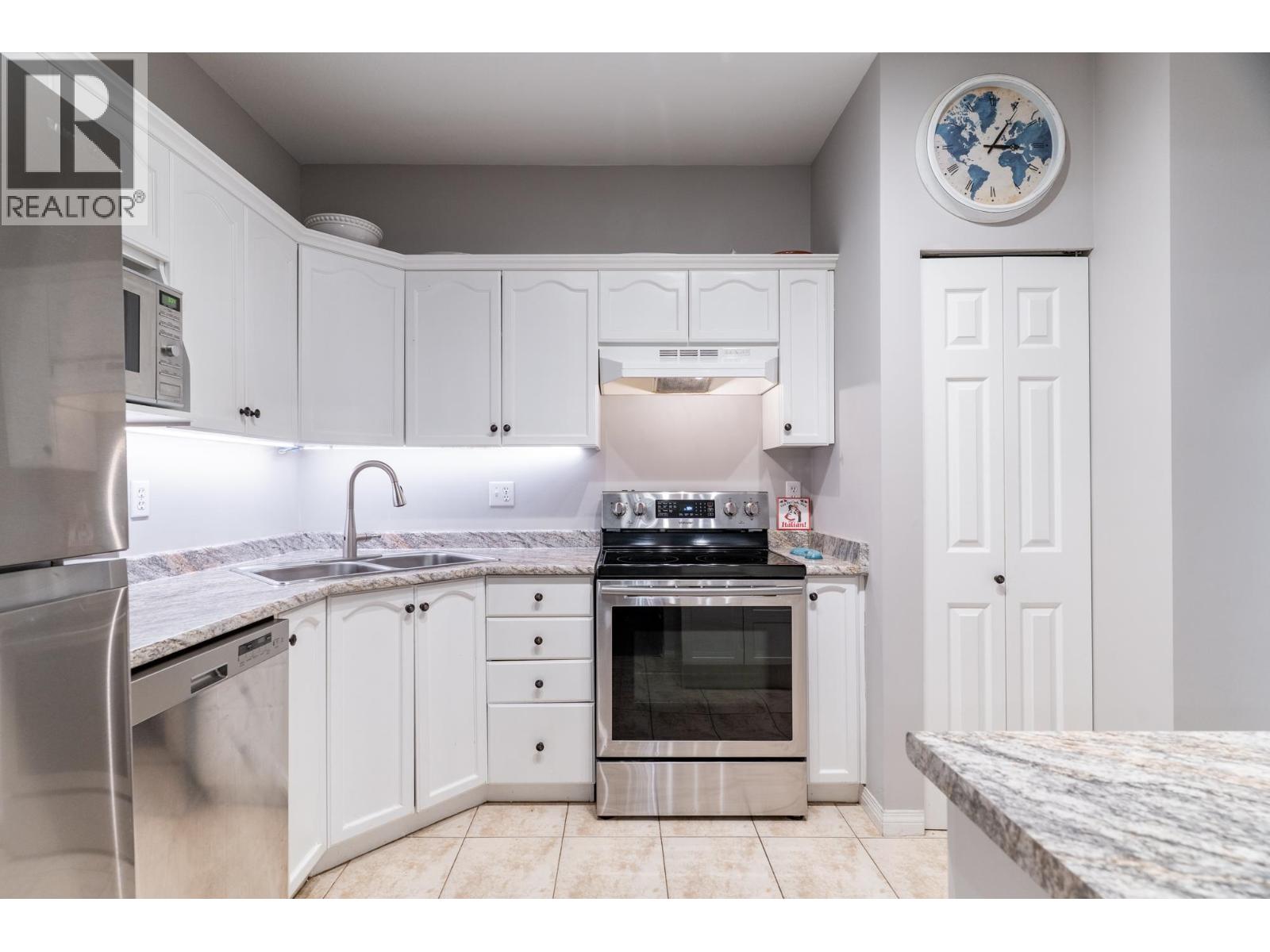 109 301 Maude Road, Port Moody, British Columbia  V3H 5B1 - Photo 9 - R3141542