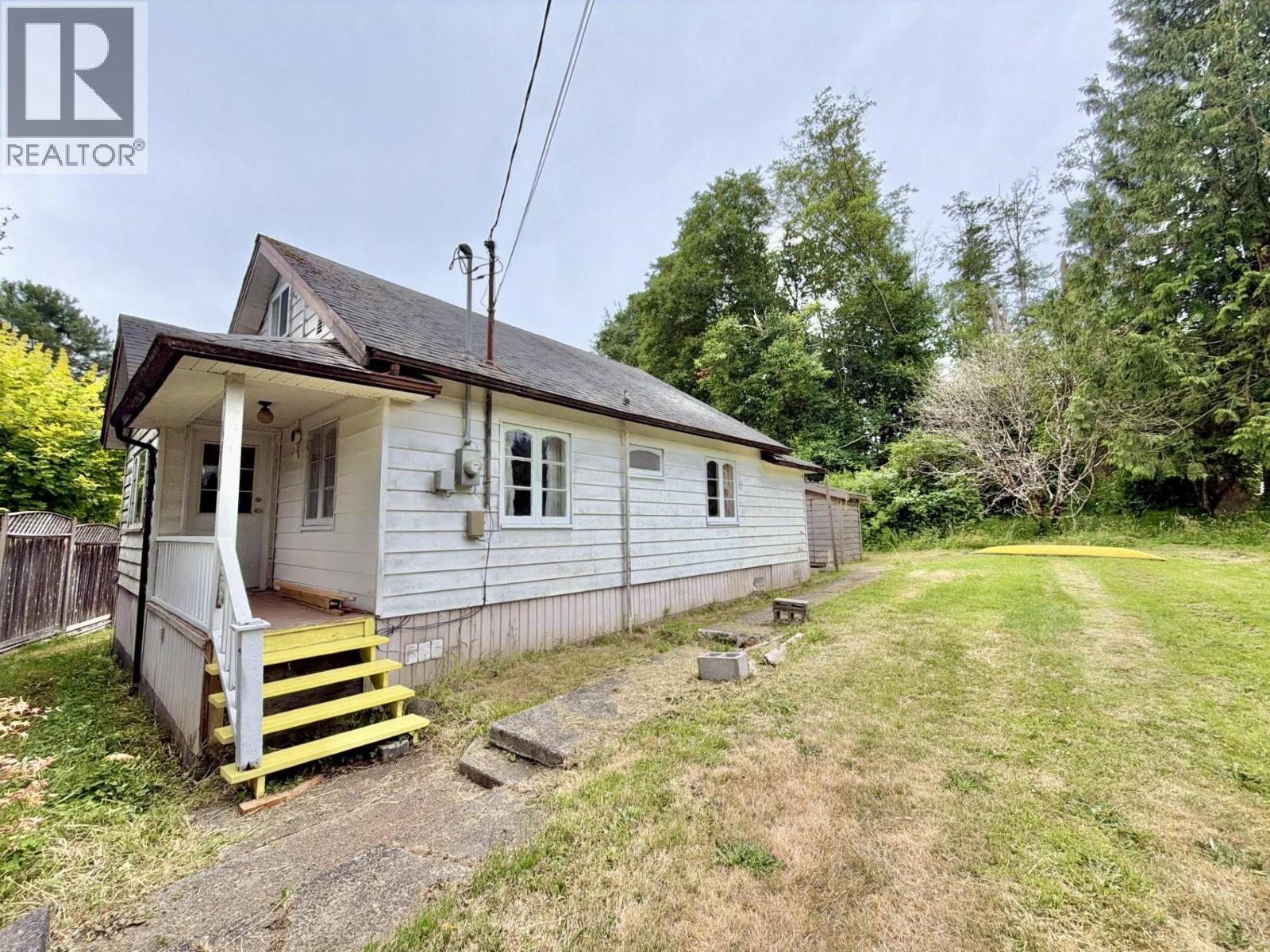 667 Dougall Road, Gibsons, British Columbia V0N 1V8 - Photo 4 - R3141531