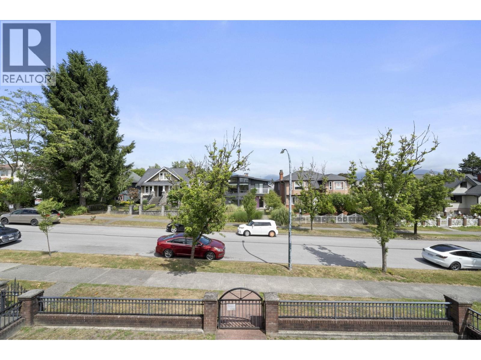 2772 Triumph Street, Vancouver, British Columbia V5K 1T2 - Photo 10 - R3141532