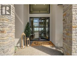 1612 Vincent Place, Kelowna, British Columbia  V1W 5N9 - Photo 10 - 10391491