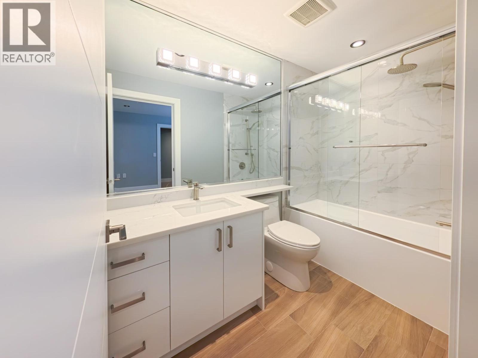 4 2557 W King Edward Avenue, Vancouver, British Columbia  V6L 1T5 - Photo 8 - R3131616