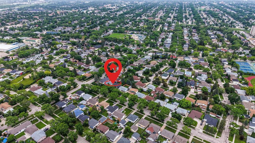 951 Airlies Street, Winnipeg, Manitoba  R2V 3A1 - Photo 7 - 202614736
