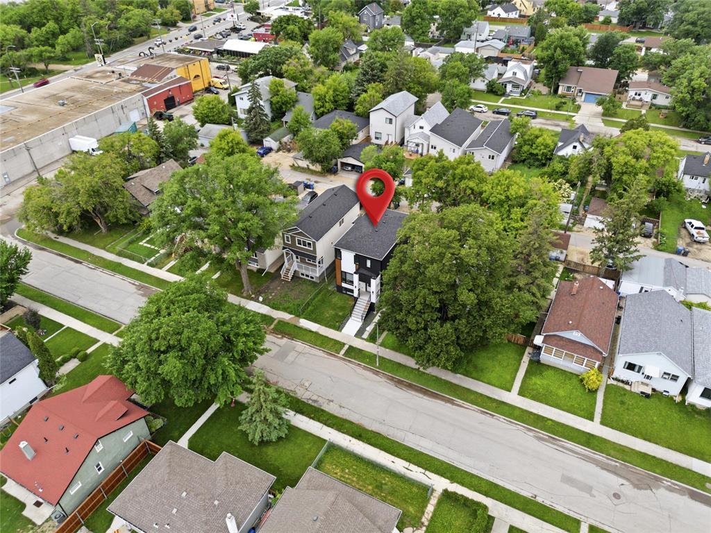17 Guay Avenue, Winnipeg, Manitoba  R2M 0B6 - Photo 1 - 202615377