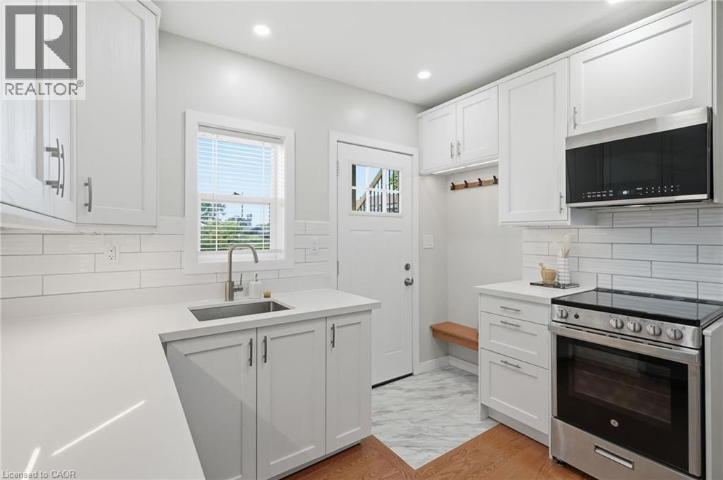 410 Beach Boulevard, Hamilton, Ontario  L8H 6W7 - Photo 3 - 40843065