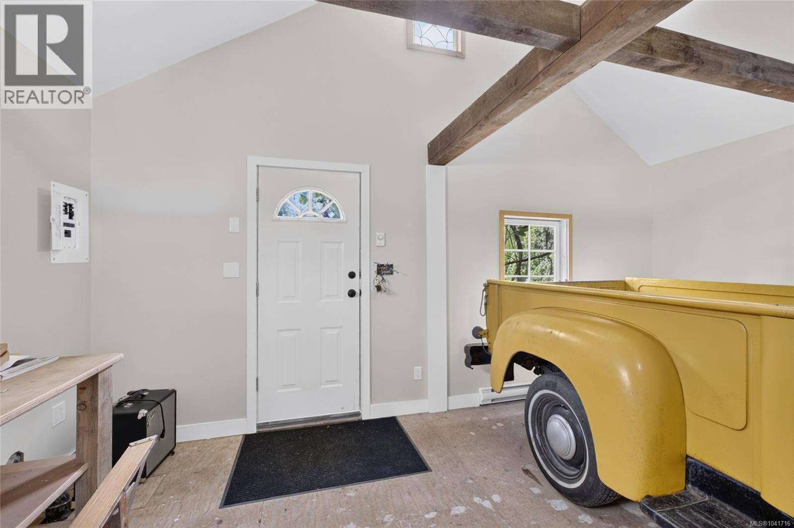 Listing image 70