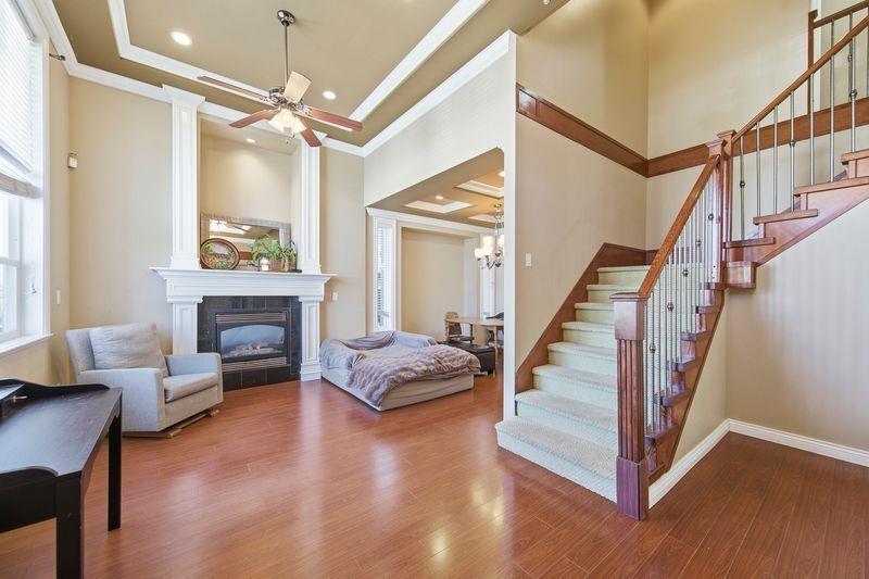 14588 62 Avenue, Surrey, British Columbia  V3S 8K7 - Photo 2 - R3141486