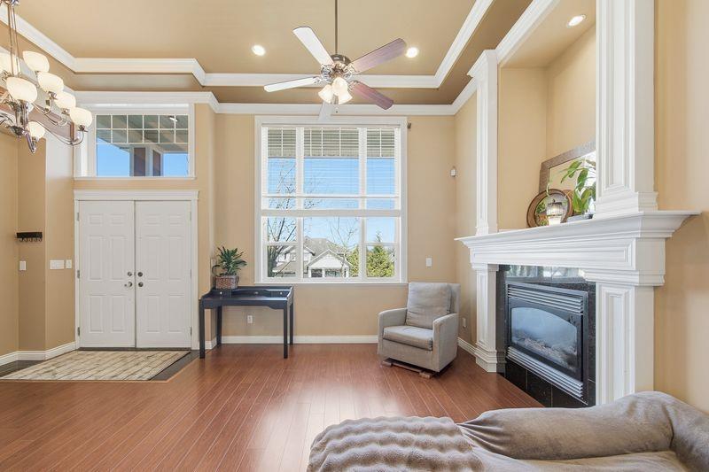 14588 62 Avenue, Surrey, British Columbia  V3S 8K7 - Photo 3 - R3141486