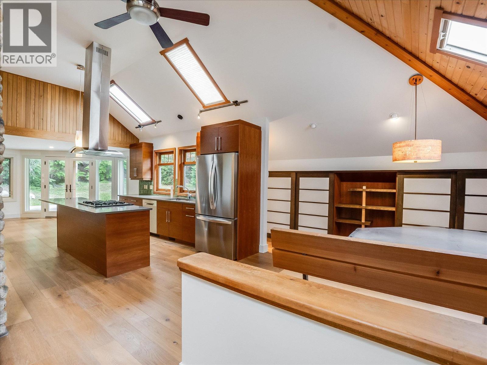 4225 3a Highway, Nelson, British Columbia  V1L 6N1 - Photo 11 - 10392966