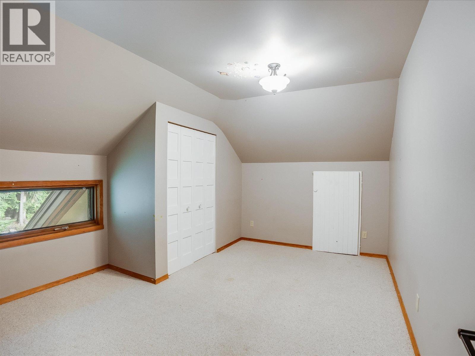 4225 3a Highway, Nelson, British Columbia  V1L 6N1 - Photo 46 - 10392966
