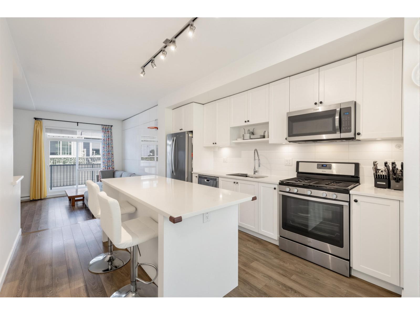 Listing image 11