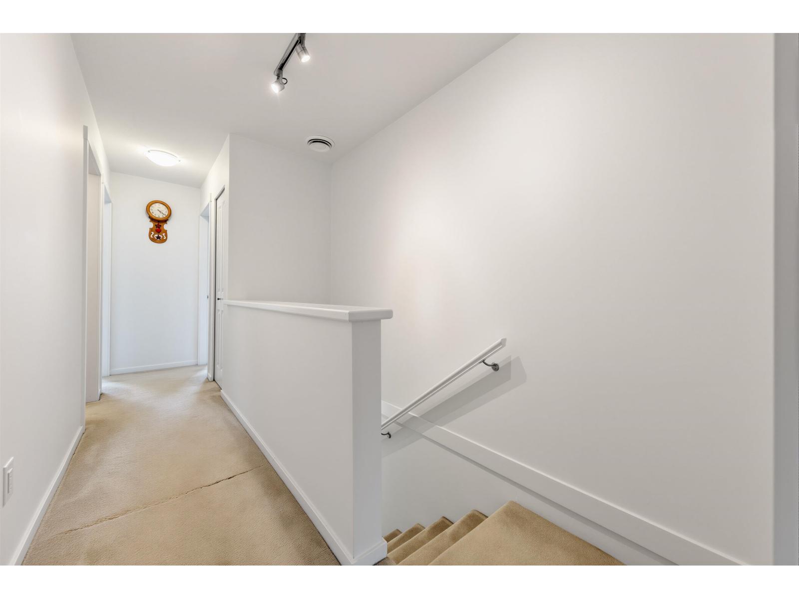 Listing image 30