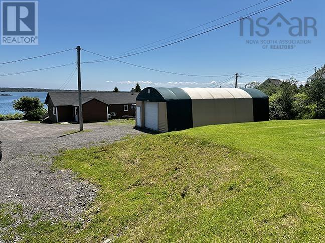 593 Veterans Memorial Drive, Arichat, Nova Scotia  B0E 1A0 - Photo 11 - 202616113