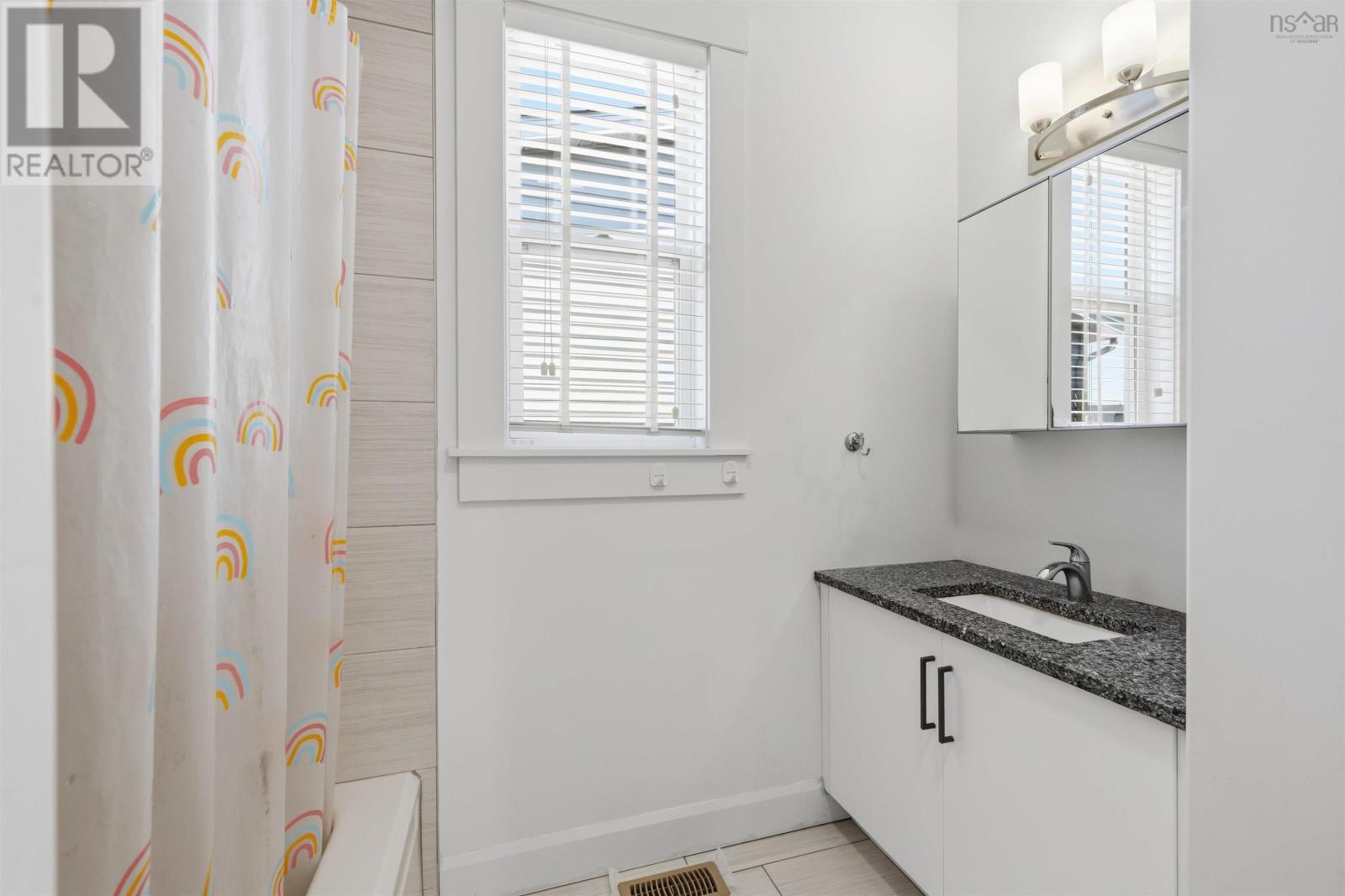 309 Fleetview Drive, Halifax, Nova Scotia  B3M 0L9 - Photo 27 - 202616131
