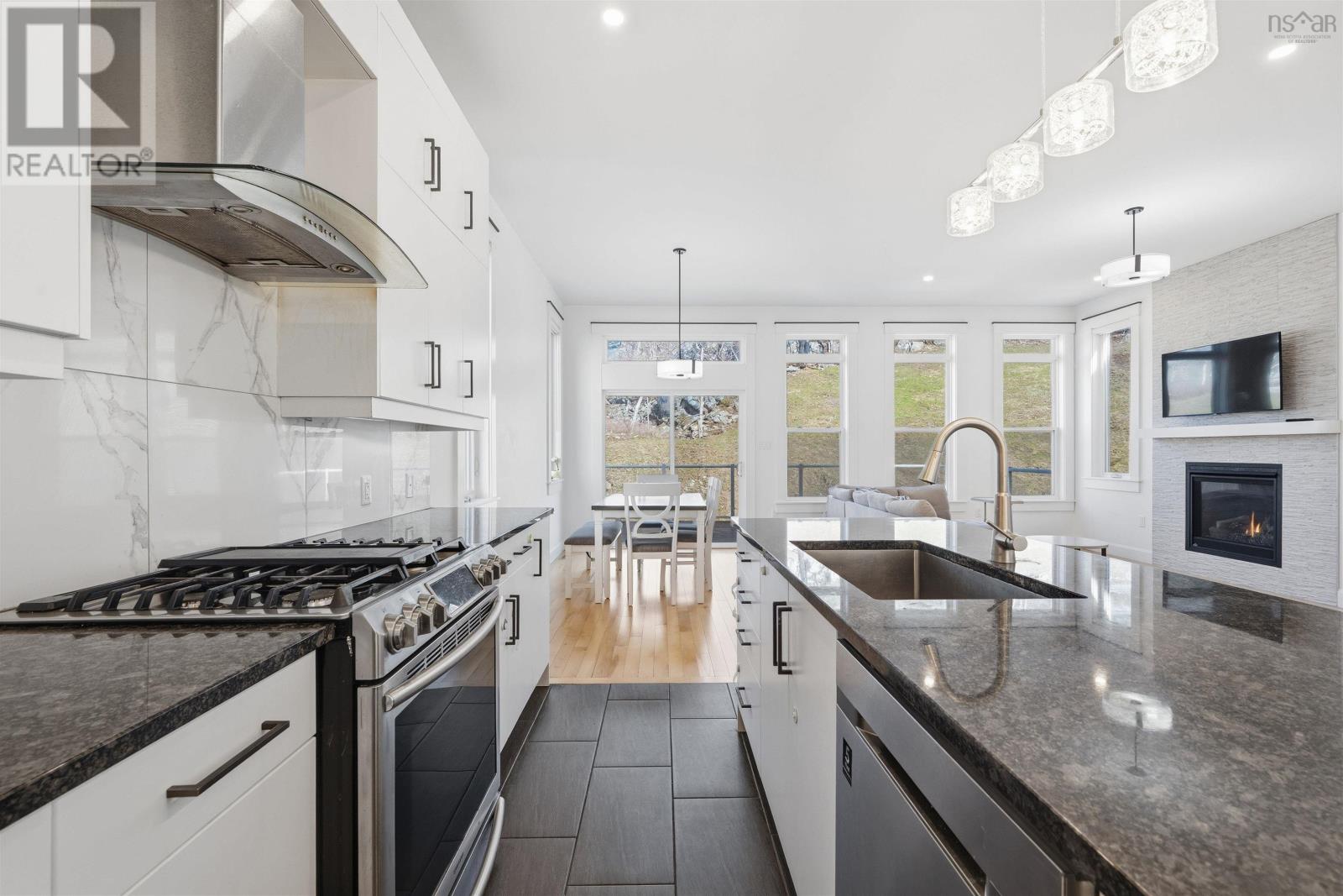 309 Fleetview Drive, Halifax, Nova Scotia  B3M 0L9 - Photo 9 - 202616131