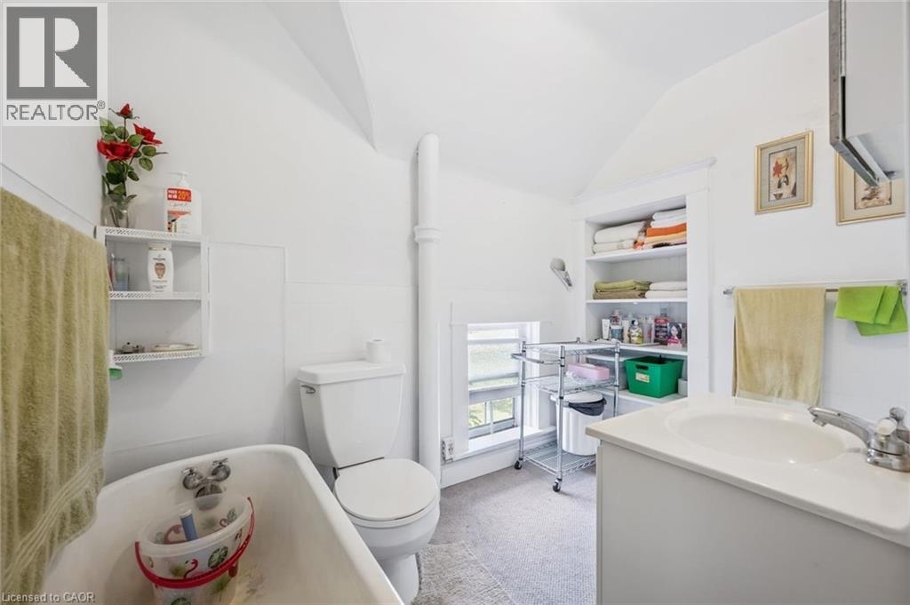 44 Walter Street, Kitchener, Ontario  N2G 1S1 - Photo 31 - 40842557