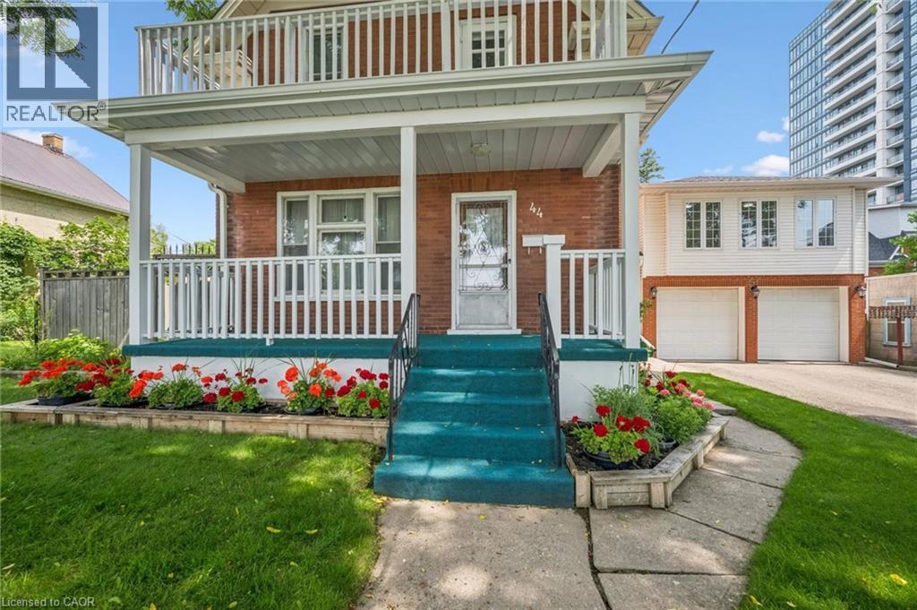 44 Walter Street, Kitchener, Ontario  N2G 1S1 - Photo 4 - 40842557