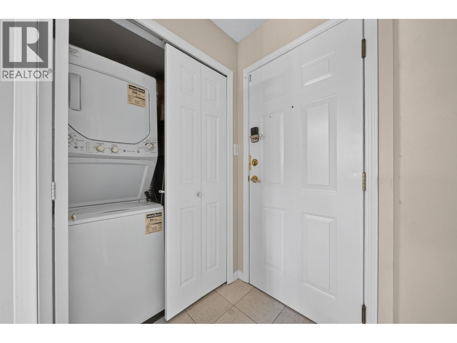 802 6188 Patterson Avenue, Burnaby, British Columbia  V5H 2N1 - Photo 15 - R3141240