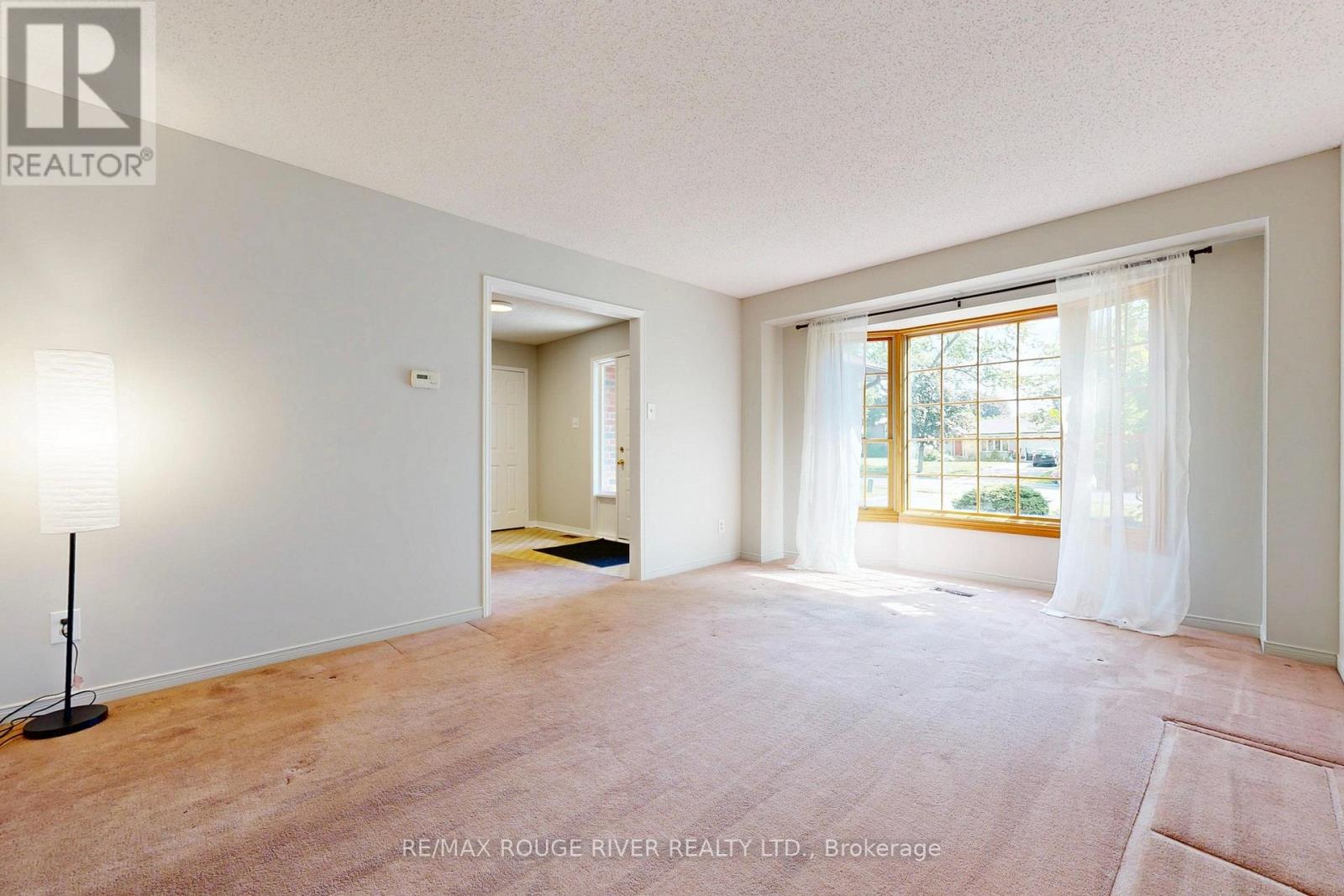 158 Centennial Road, Toronto, Ontario  M1C 1Z5 - Photo 3 - E13506636