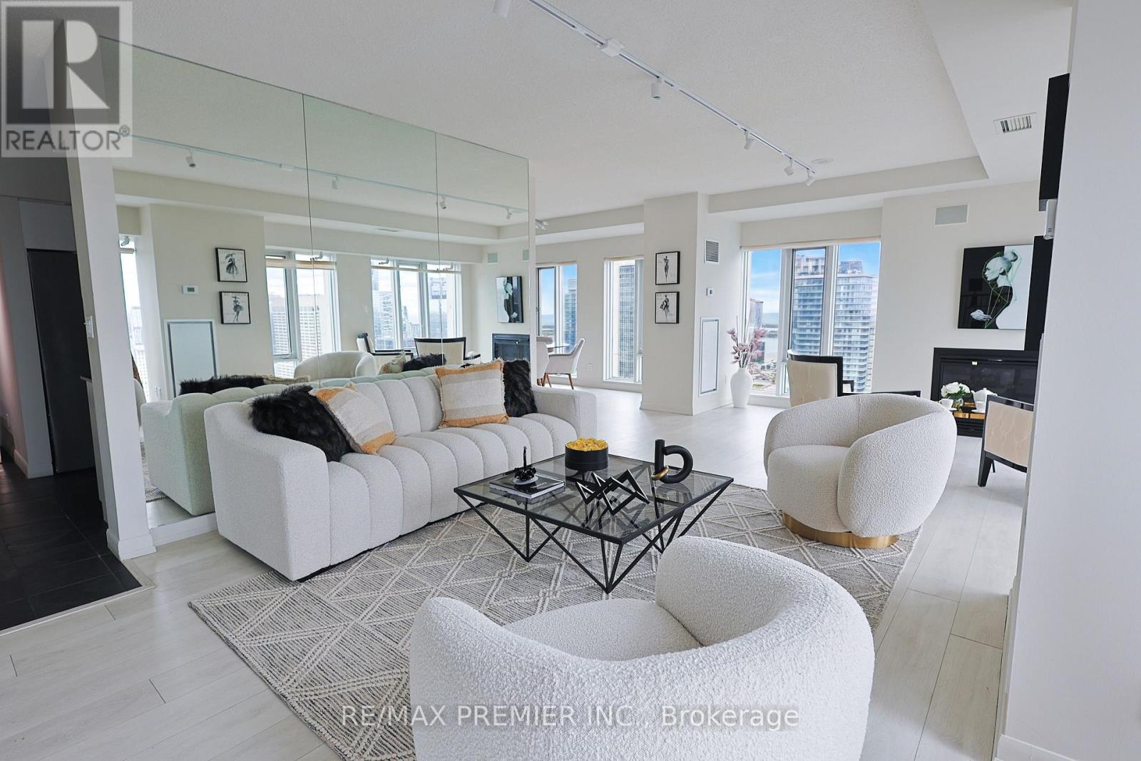 4407 - 210 Victoria Street, Toronto, Ontario  M5B 2R3 - Photo 27 - C13505610