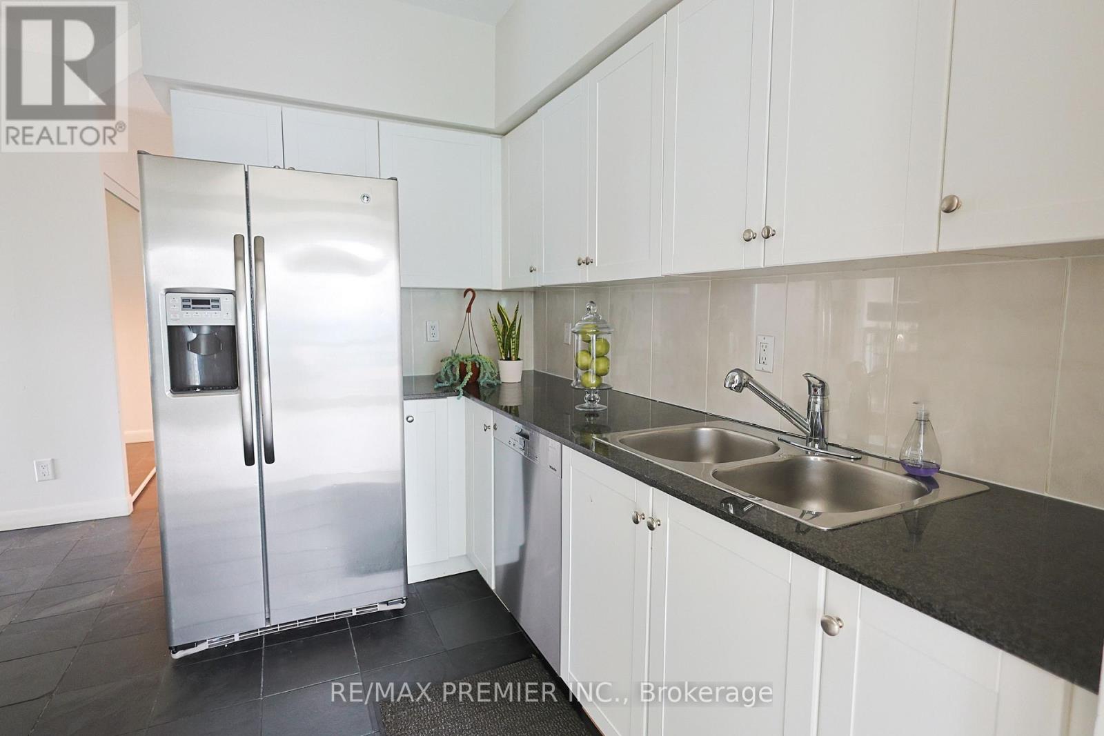 4407 - 210 Victoria Street, Toronto, Ontario  M5B 2R3 - Photo 24 - C13505610