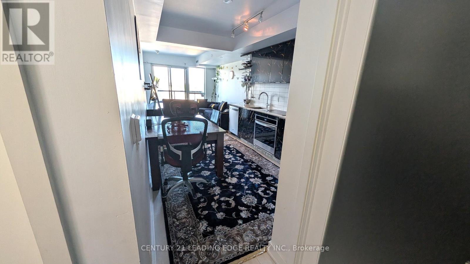 605 - 6 Sonic Way, Toronto, Ontario  M3C 0P1 - Photo 10 - C13506564